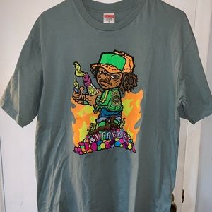 Supreme shirt